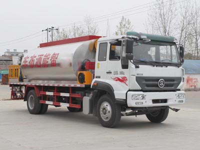 国五重汽斯太尔沥青洒布车