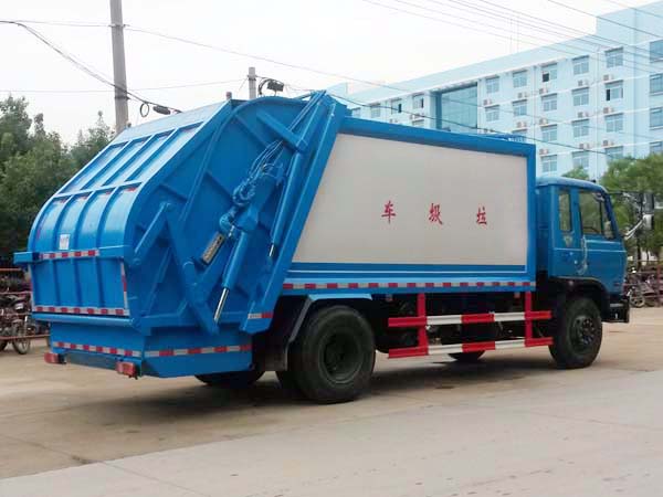 东风10方压缩式垃圾车