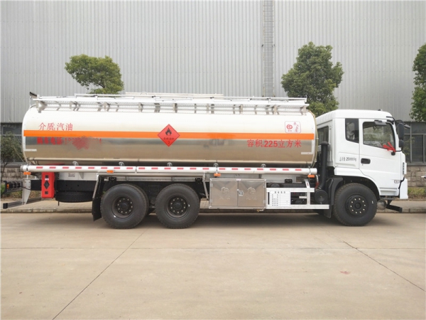 22.5立方东风后双桥铝合金运油车