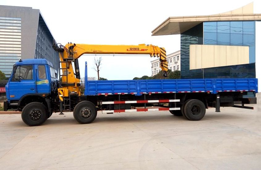 东风小三轴10吨随车吊