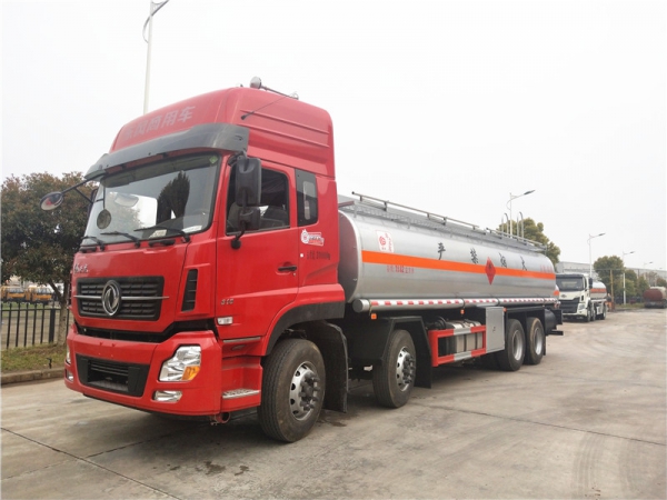 东风天龙19.82方运油车