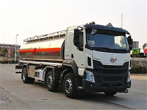 柳汽乘龙20.5方铝合金油车