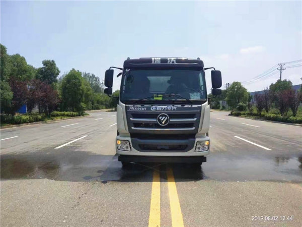 福田瑞沃12方洒水车