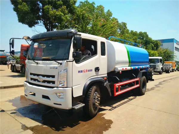 时风10方洒水车