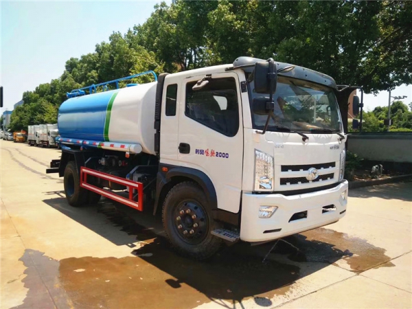 时风10方洒水车