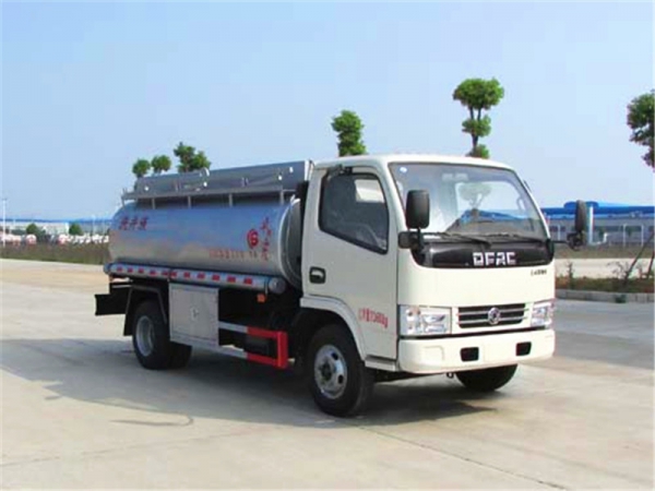 东风多利卡5.9方供液车