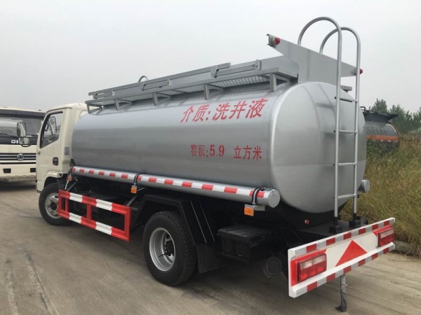 东风多利卡5.9方供液车